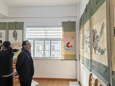 孝昌八旬 “老艺术家” 书画展启幕  笔墨绘初心传乡情