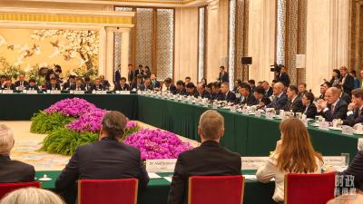 时政新闻眼丨新年以来，习近平主席密集会见这些访华领导人