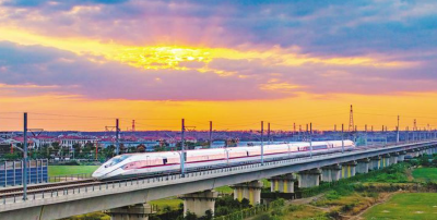 两会“三大通道”上的湖北亮点