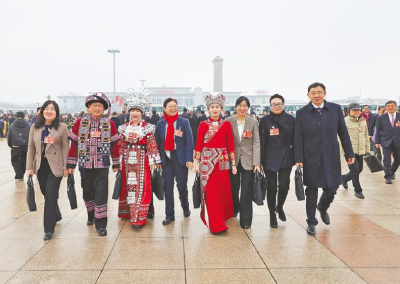 在抢占科技制高点上实现新突破