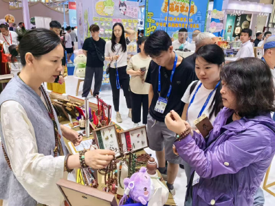 老手艺闯出新市场  孝昌非遗古法合香亮相深圳文博会