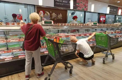 放心，货架商品供应充裕！