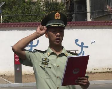 [不忘初心  继续前进] 消防员刘晓朋：危险时刻  始终冲锋在前