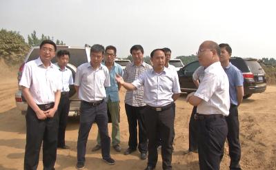 余德芳到金岭村调研美丽乡村建设