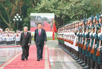 习近平同越共中央总书记阮富仲举行会谈