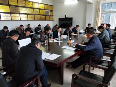 东新乡部署精准扶贫动态管理及脱贫销号工作
