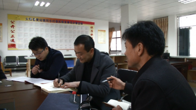 务实重行再加压 脱贫攻坚再发力