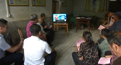 【脱贫攻坚 决胜2019】河口镇：“屋场院子会” 助力精准扶贫