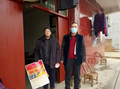 年画虽小，意义非凡——云梦曾店镇为退役军人和各类优抚对象送年画