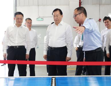 王忠林在襄阳市调研