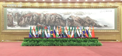 习近平出席金砖国家领导人巴以问题特别视频峰会