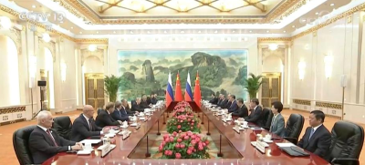 习近平同俄罗斯总统普京会谈