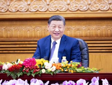 习近平会见出席中国国际友好大会暨中国人民对外友好协会成立70周年纪念活动外方嘉宾