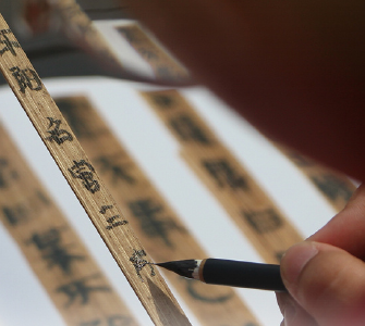 看图学习丨让中华文明瑰宝永续留存、泽惠后人 总书记嘱托这样“护宝”