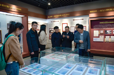 以“评”为媒智库助力，汉江师范学院这场创意活动火爆全网