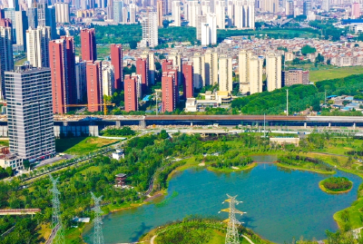 省委常委、襄阳市委书记吴海涛：弘扬“铁打襄阳”精神，奋力打造中西部发展的区域性中心城市