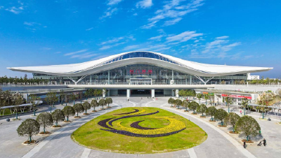 荆门市委书记胡亚波：以重点突破推动整体提升 加快建成产业转型升级示范区