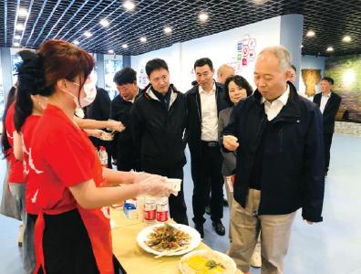 看，“一条鱼”如何突围绿色产业之路→