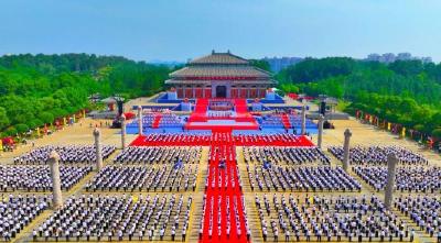 乙巳年拜谒炎帝神农大典隆重举行 铁凝巴特尔王忠林李殿勋张志军林中森等出席 孙伟主持