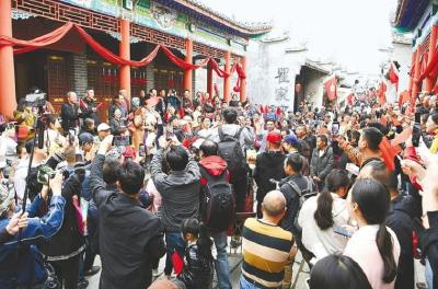 牢记殷殷嘱托，传承红色基因