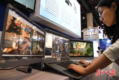 “枢纽”正发力：全球商机“武汉找”
