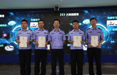 生命最后一刻仍在改报告，他的 “数据天网” 永远亮着