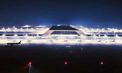 包裹里的全球化，聚焦鄂州这群“赶时间的人”