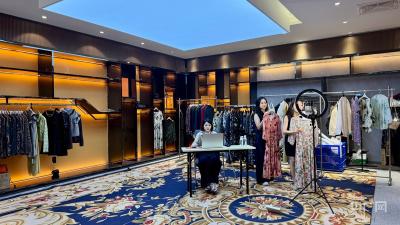 高质量发展看中国 | 传统服装产业“织”出全球新丝路