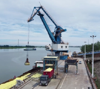 从“南船北马”到“南港北铁”，襄阳港重塑“通江达海”新格局