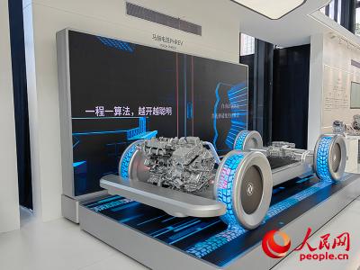 行进中国·高质量发展看湖北
“九省通衢”迈向“九州通衢”
