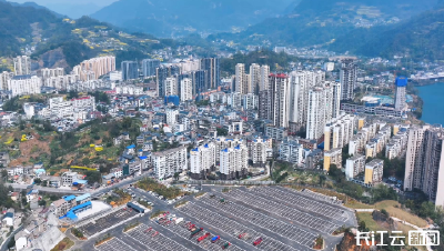 巧解山区县停车难，长阳让幸福感“停”在百姓家门口