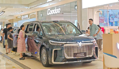 前7个月湖北乘用车销量超46万辆 每卖出10辆车有6辆新能源