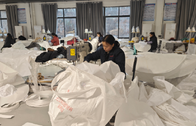 山区产业突围的“吨袋密码” ——探访黄冈项目建设年里的“胜利样本”