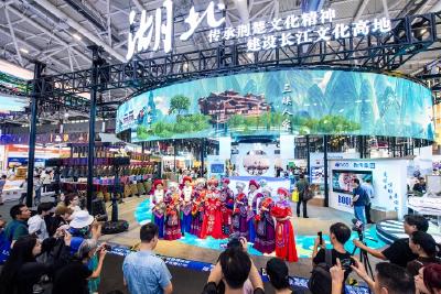 瑰丽厚重中激荡中国文脉