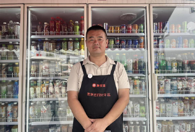 匿名游客转账千元 备注“兄弟好样的！” 武汉“先喝后付”事件现暖心循环