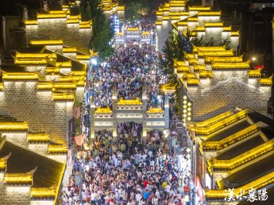 襄阳：以拼搏实干之力抬升发展标杆