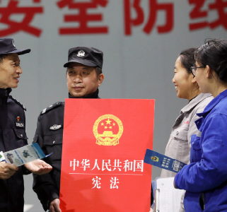 一习话·良法善治丨“在法治轨道上全面建设社会主义现代化国家”