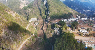 不等不靠、敢想敢干，再教日月换新天