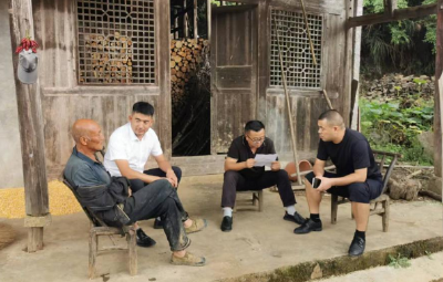 “酒窝书记”的担当——宣恩县万寨乡向家村党支部书记覃浩带领乡亲致富记