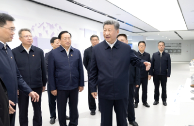 一步一个脚印，奔赴总书记的期盼