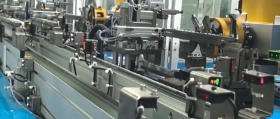 牢记嘱托 建成支点·抓项目扩投资 | 产业类项目占比首次突破50% 湖北重点项目“十五五”开局基础夯实