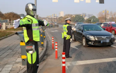 春运首日，荆州“卷”起来了！