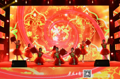 超燃！昨晚，孝感奥体中心美出圈