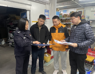 硚口民警邵楠收到春晚邀请，长江日报去年曾3次报道她的先进事迹