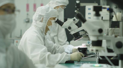 总书记看好的创新人才，正在这样努力攀登