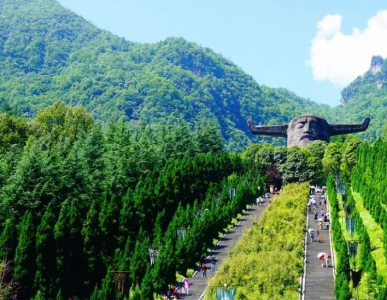 且揽千湖蓝水千湖月