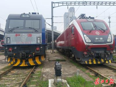 全国首条市内铁路环线火爆出圈！武汉凭什么？