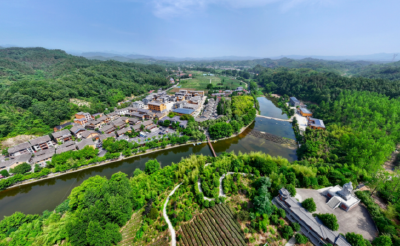 代表话两会 | 堰河余村再“碰头”，两位书记共话“共富联盟”扩容升级