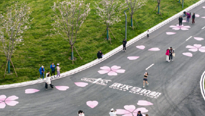 汉马之变：一座城的奔跑与跨越