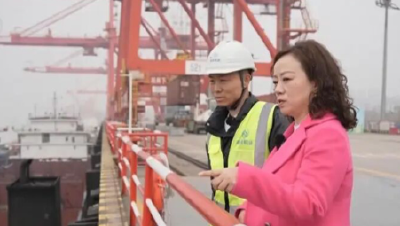 代表委员履职记 | 全国人大代表王琼：只为一江清水向东流 